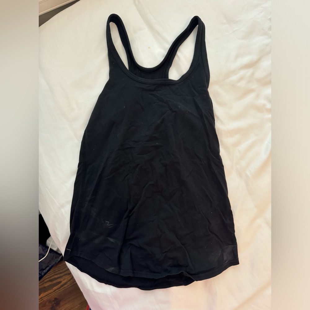 Black lululemon tanktop size 8